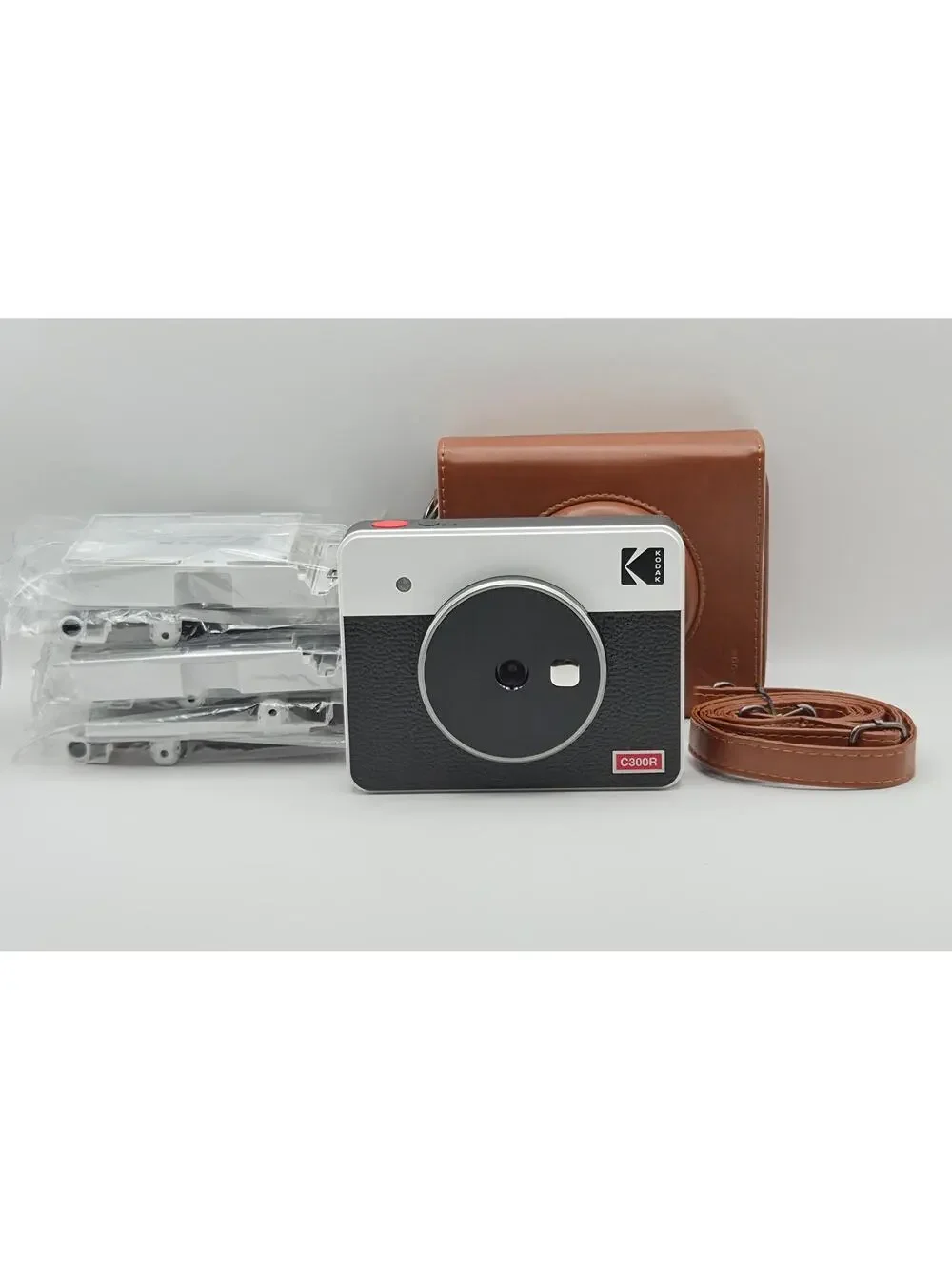 Kodak C300R Instant Print Camera Tested W/ 6 Film Packs Case Strap Bundle